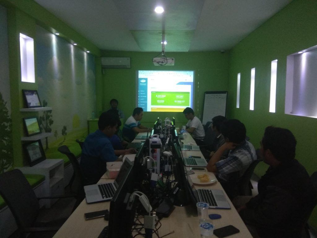 Excellent SMTP Relay & Blast Email Dashboard : Dari Ide Hingga Eksekusi